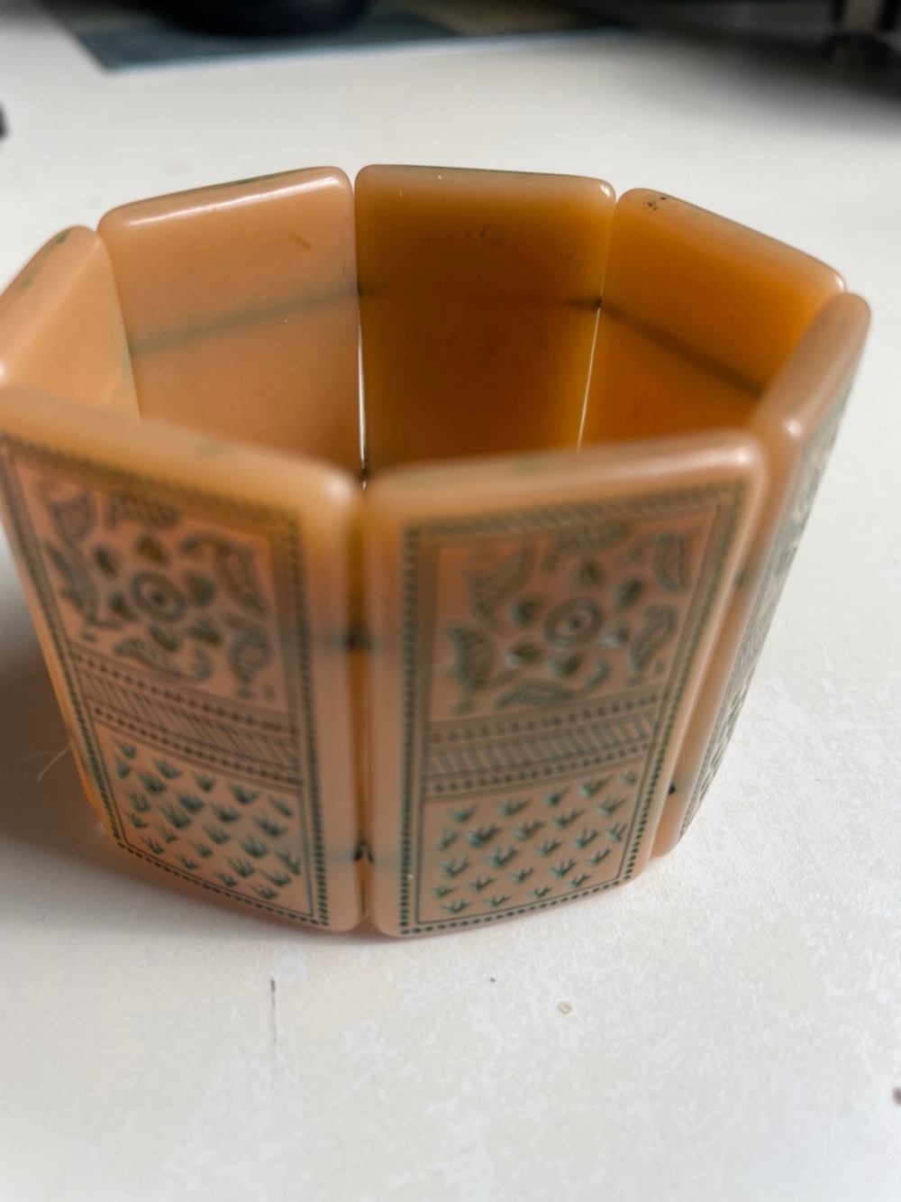 Vintage Carved Honey Amber Panel Stretch Bracelet